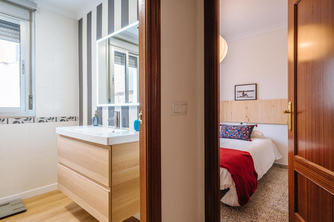 Muro De Los Navarros Suite Apartment Sevilla Bagian luar foto