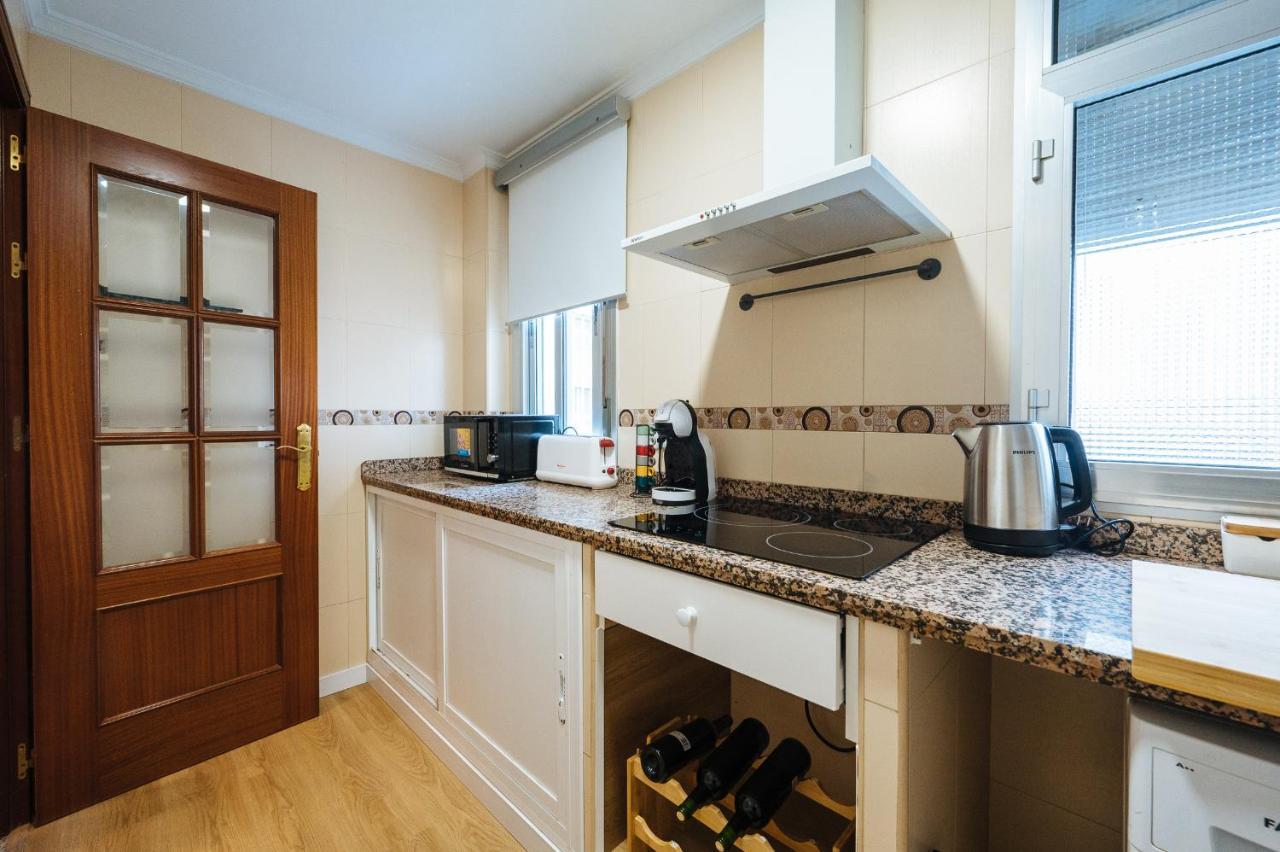 Muro De Los Navarros Suite Apartment Sevilla Bagian luar foto