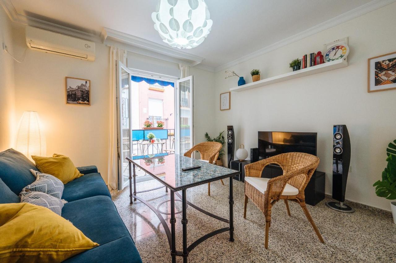 Muro De Los Navarros Suite Apartment Sevilla Bagian luar foto